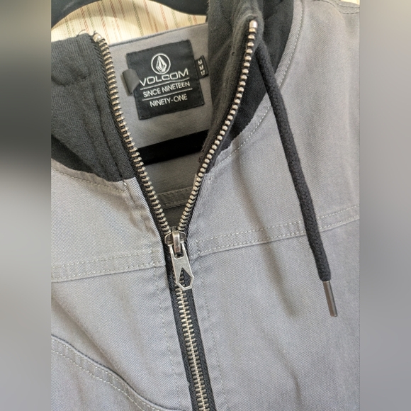 Volcom coat - Picture 3 of 4